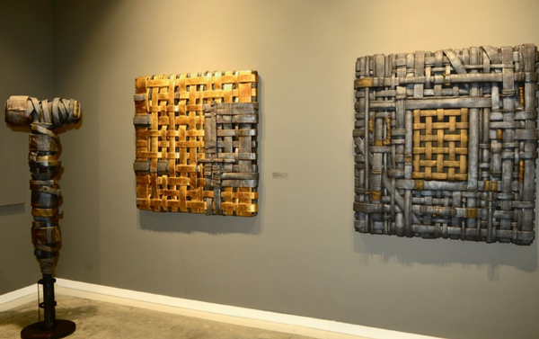 Bubi's exhibition has met with art enthusiasts at DG Art Project.