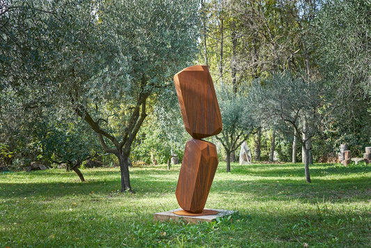 ROCK FORMATION TOWER 170 CORTEN