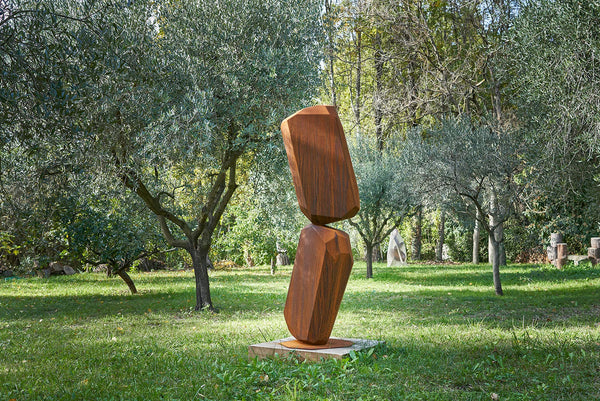 ROCK FORMATION TOWER 170 CORTEN
