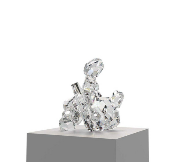 ROCK FORMATION CRYSTAL 43